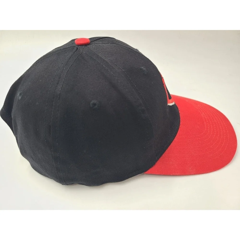 N/A hat seems